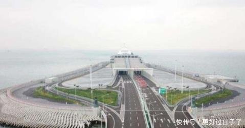 港珠澳大桥通车多日，问题不断出现，看看设计师怎么说！
