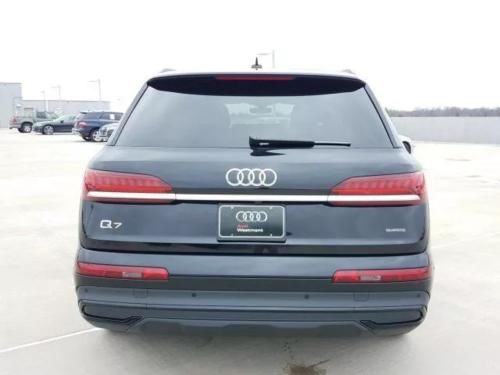  #豪华#想买豪华中大型SUV，不妨再等等，新款奥迪Q7惊喜不断