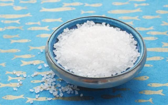 螨虫是皮肤“噩梦”，许多人不知道螨虫怕什么，3招直捣螨虫窝