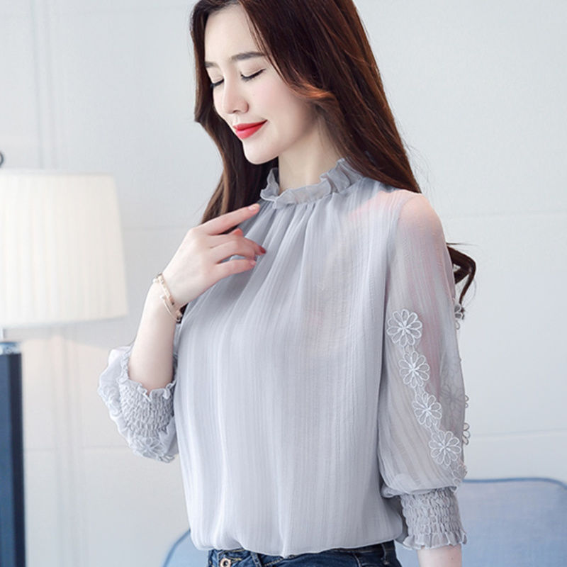 女人尽量别穿打底裤配大衣，学学下图女人这样穿，真的迷死人了