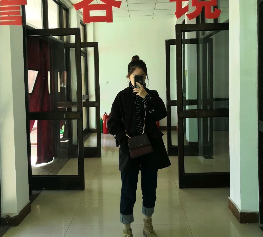  小妙：脸上长痘不慌张，4个贴心小妙招，助你轻松祛痘不留痕