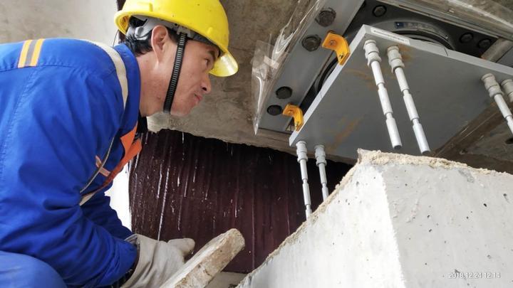 高架与隧道实现“握手”，杭海城铁全国最大坡度上成功架梁！