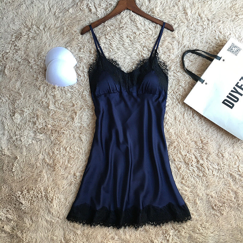 女人在家别戴文胸,闷热又难受,看下面女人怎么穿,方便又舒服