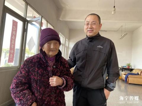  「徐秀章老人」海宁104岁母亲照顾84岁女儿，看哭百万网友…“世上只有妈妈好”