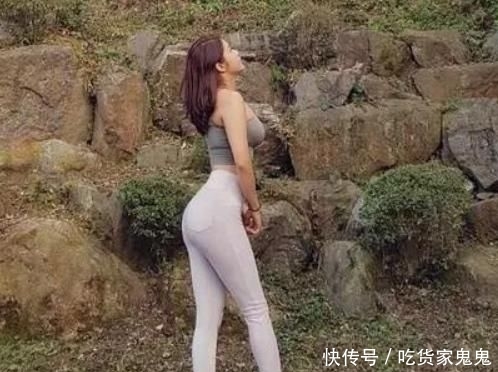 舒适@街拍美女:时尚甜美的小姐姐,靓丽的打扮,展现出曼妙身材!