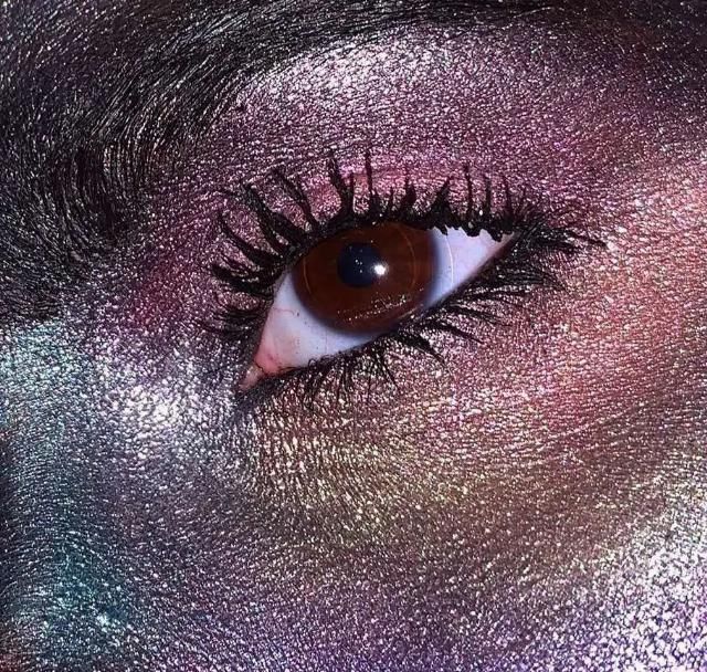  爆款■跟风买的爆款彩妆，你踩坑了几个？