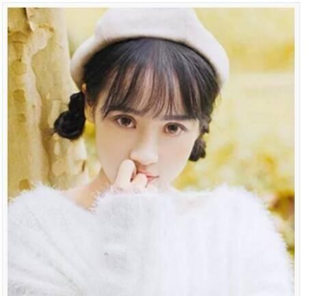  「特别」韩式女生可爱扎发，简单却又特别的唯美，与众不同的发型