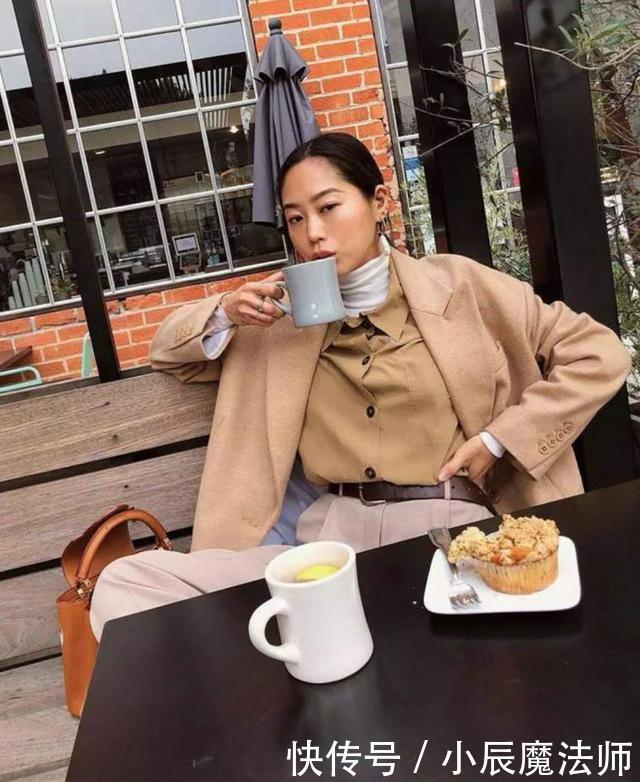 「皮肤」皮肤偏黄的女人春季如何穿?建议避开这4种颜色,俗气显老没气质