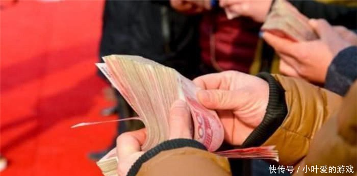 农民朋友有福了！明年起满60岁老人能领5项补贴，每年有近万块