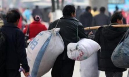  「多农民」农民不再打工的四个原因是，农民出去打工的热情告诉