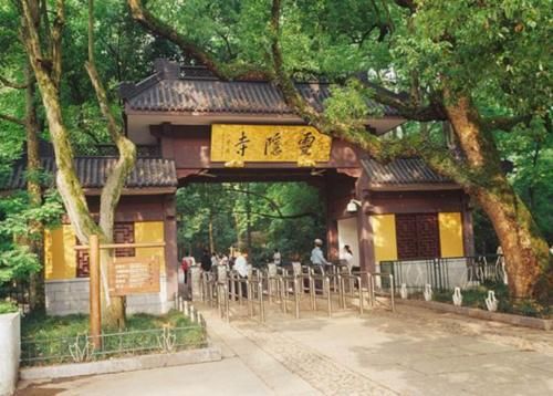 年轻人爱去的中国寺庙：据说祈求姻缘“最灵”，距今1700多年建寺