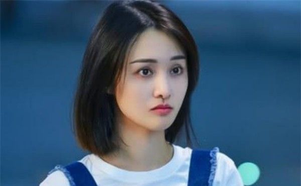 大方承认整容的4位明星:郑爽无人诋毁,而她整容后人气下滑