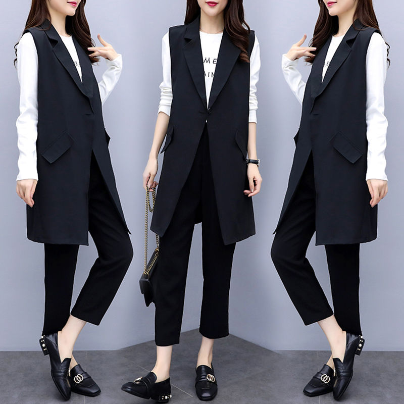 70后女人别着急买风衣!现流行这样的秋装外套，便宜舒适又大方