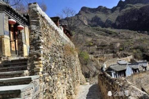 京西古村，有着400年的历史，藏着70余套四合院