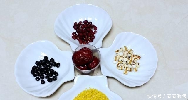 『不用』冬季早餐不发愁,不开火不用锅五种食材熬一碗,滋补暖身不怕冷