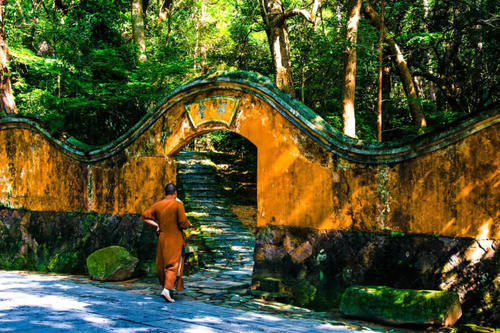 隋代古刹国清寺，浙江最良心的寺庙，地位比灵隐寺还高却少有人知