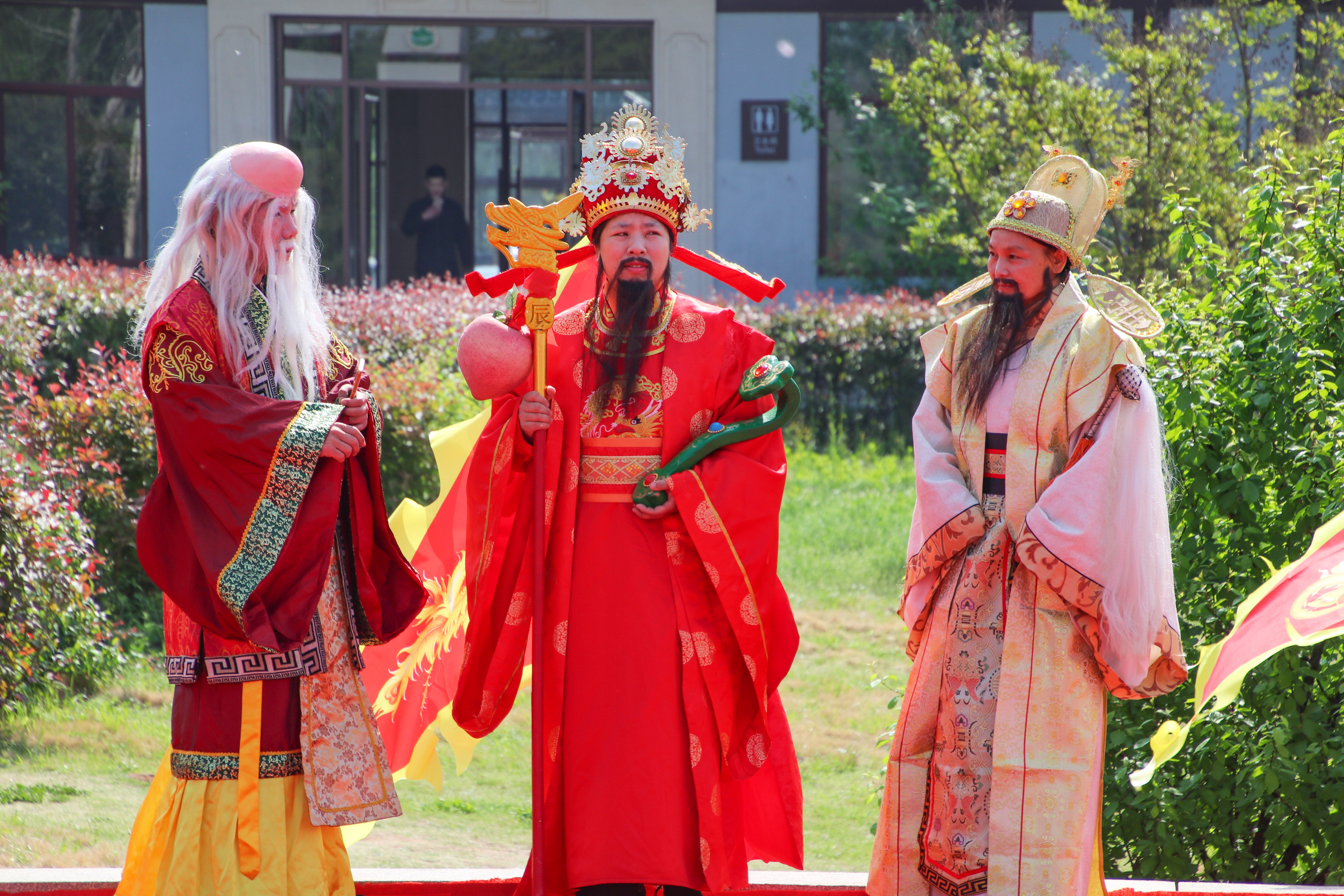 来沂蒙山，我“养”你啊