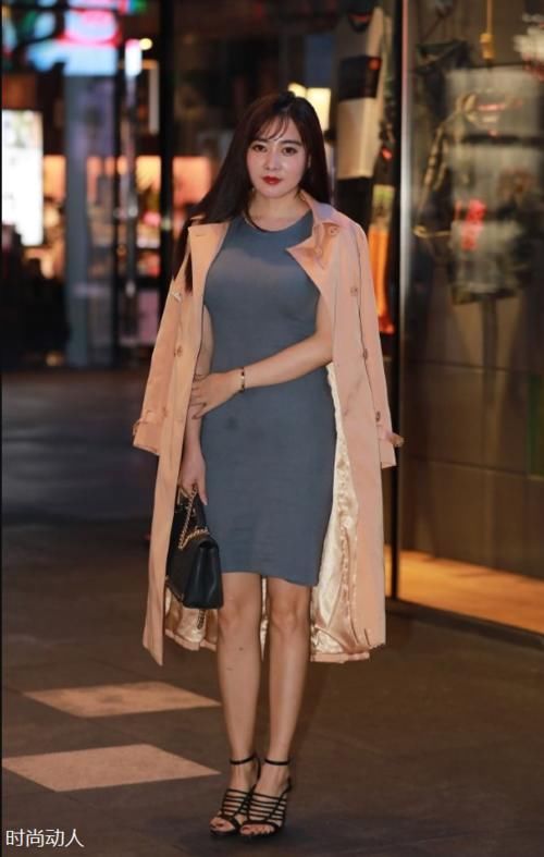 #形容#时尚魅力的连衣裙,遇见“动人的小姐姐”怎是一句话能够形容的!