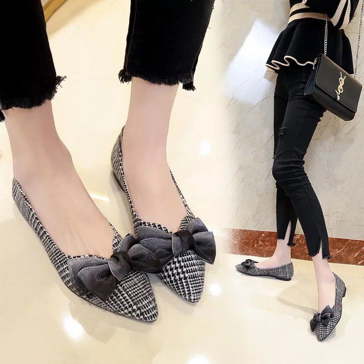 媳妇终于开窍!扔掉了高跟鞋，换上”软秋鞋”，走路不累脚还漂亮