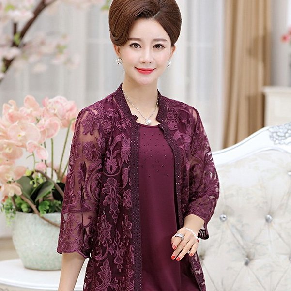 任秋风十里，也比不上穿旗袍的你