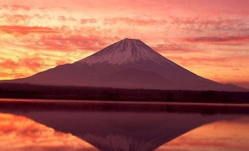 去日本旅游最讨厌什么？无止境的鞠躬啊