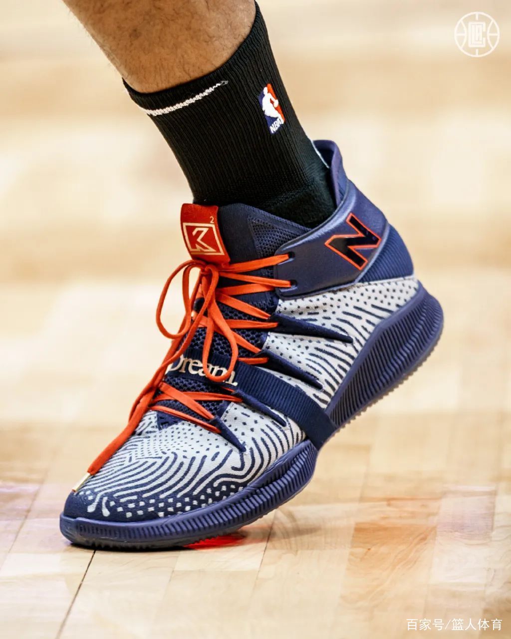  『球员』NBA球员上脚：伦纳德的NB篮球鞋，除了签名鞋还有低帮版！