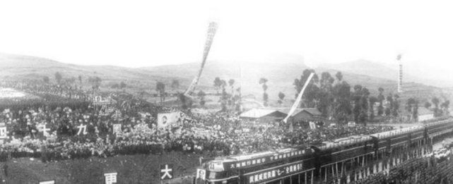 我国修建这条铁路时被西方媒体嘲笑，建成后却被称作“世界奇迹”