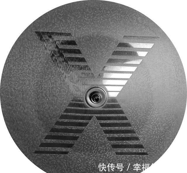 #碟刹#蜂巢坑,不过万Ron推出AeronX碟刹真空封闭轮