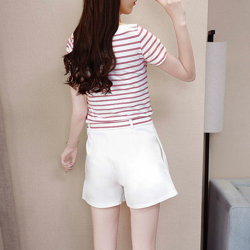 一发工资,忍不住剁手6件洋气套装,时尚又显瘦,女人味十足