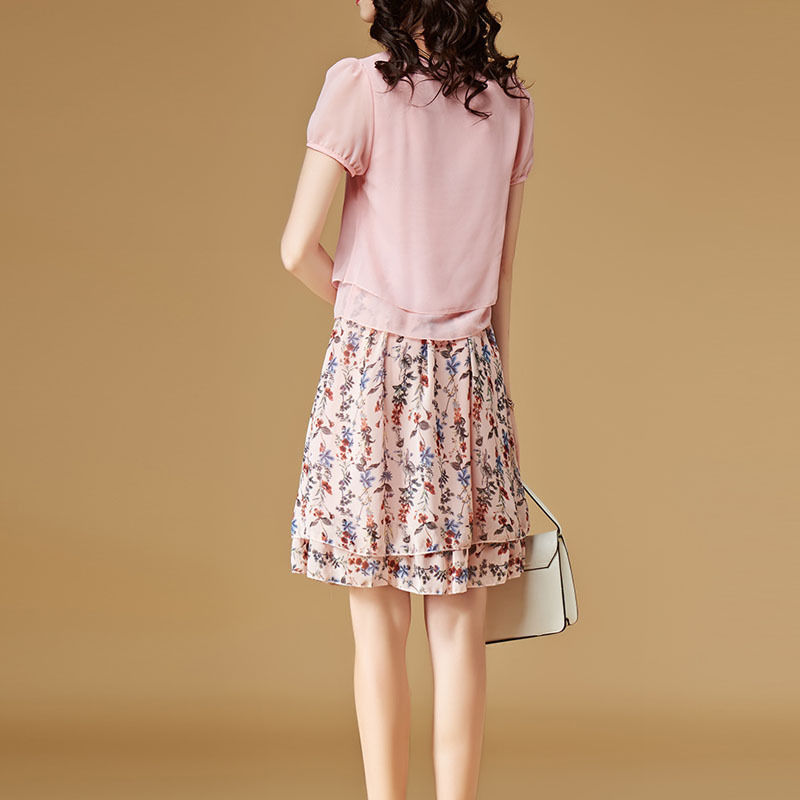 天哪，太漂亮!这些裙子高贵上档次，45岁老婆穿美成20岁姑娘!