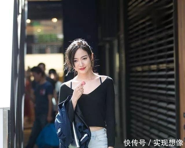  【身穿】25岁小姐姐这身穿搭去相亲，能成功吗