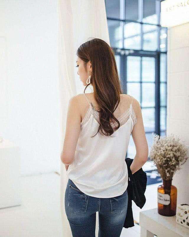 紧身裤让你在人群中做亮眼,整体优雅高贵,并且胖瘦都合适