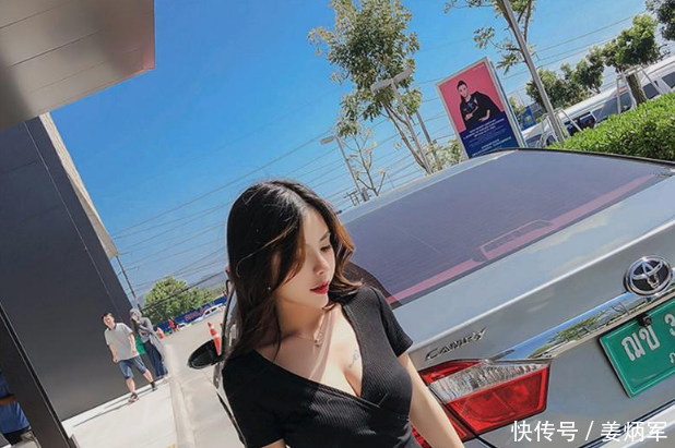 街拍 图6很有女人味, 图8要开着怎样的车才敢和她搭讪！