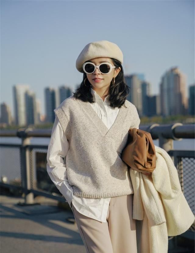 「三木」小西装还是被“它”取代了,搭配衬衫时髦显高