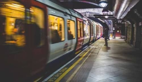  「在路上」地级市开通地铁最多的省份：四个已经“发货”，还有