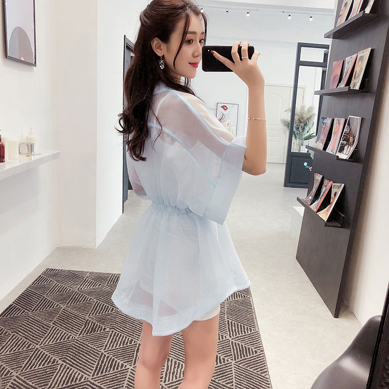 天哪!现在女人好大胆!“透视衫”也敢穿出门，但真的性感又美丽