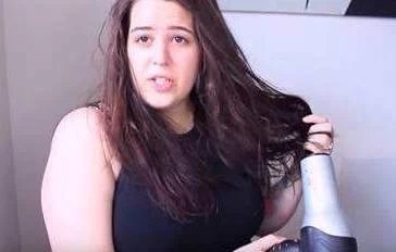 女子用可乐洗头一年，头发变成这样，她自己都表示难以置信