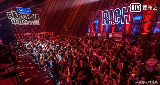 《中国新说唱》扑街了？可吴亦凡潘玮柏邓紫棋的造型skr到爆棚！