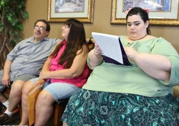 美国500斤的女孩从来没想过，减肥后的自己竟然如此漂亮！