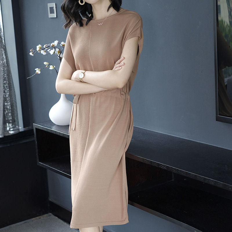 终于找到了，这女装时髦又美嫩，中秋送70后妈妈，8件都不为过