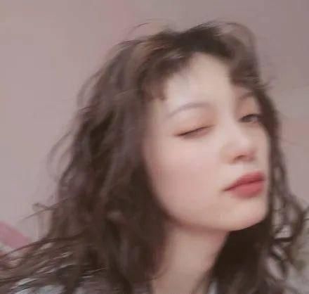  辨别■通过发型辨别渣女...这是什么沙雕啊？
