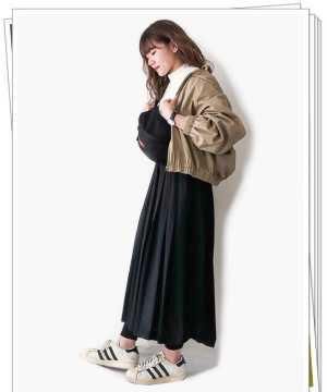  『穿搭』利用5种优衣库的流行单品打造春季造型，日本女孩的穿衣搭配示范