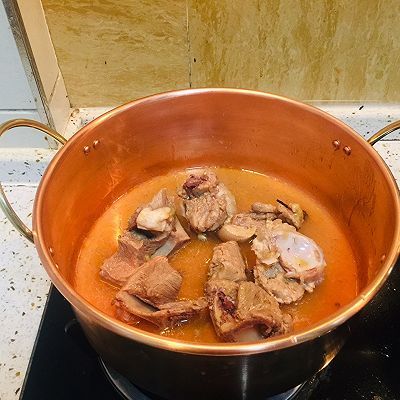  『火锅』滋补健康：老式铜火锅