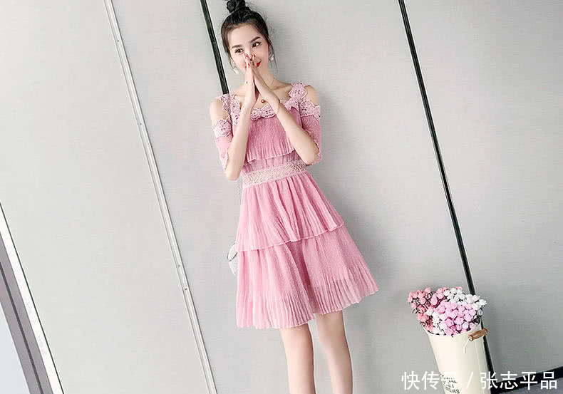 小个子这样穿裙子，自带淑女气质，清新靓丽又显白！