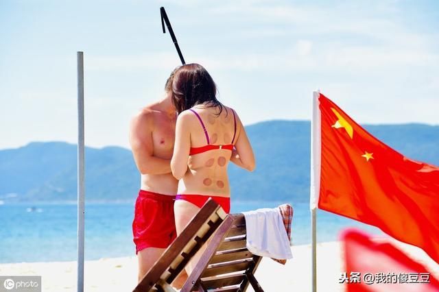 中国唯一热带风情国家级旅游区 号称天下第一湾 外国人比中国人多