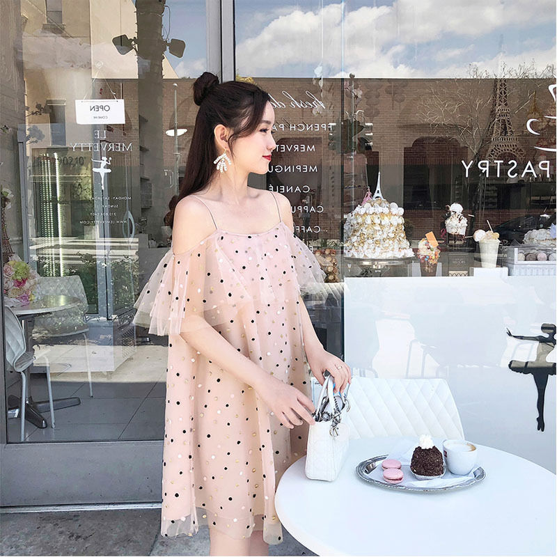 今年巨火的:“飘飘裙，比旗袍还有魔力，遮肉又减龄，洋气贼漂亮