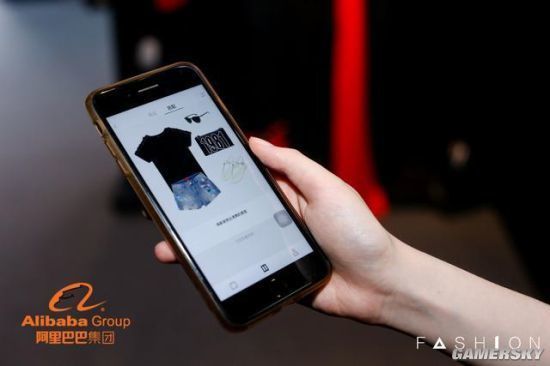 阿里巴巴首家FashionAI概念店:1秒100种方案
