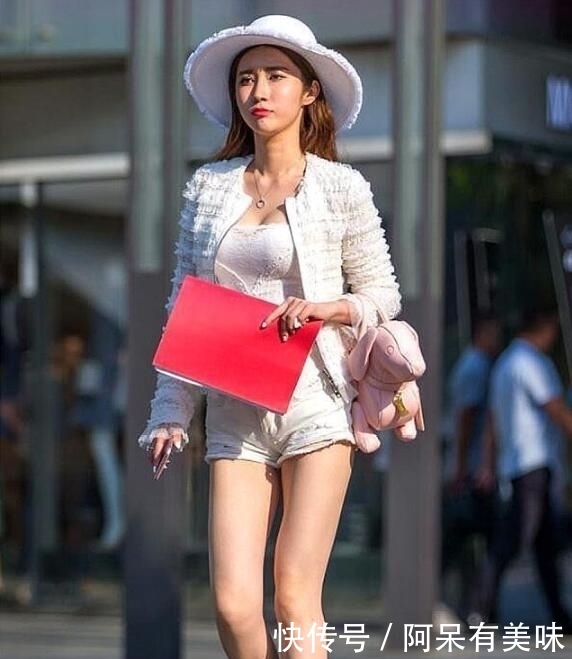 『唯妙』美丽高跟,小姐姐高跟唯妙唯俏,你确定这是秋天?