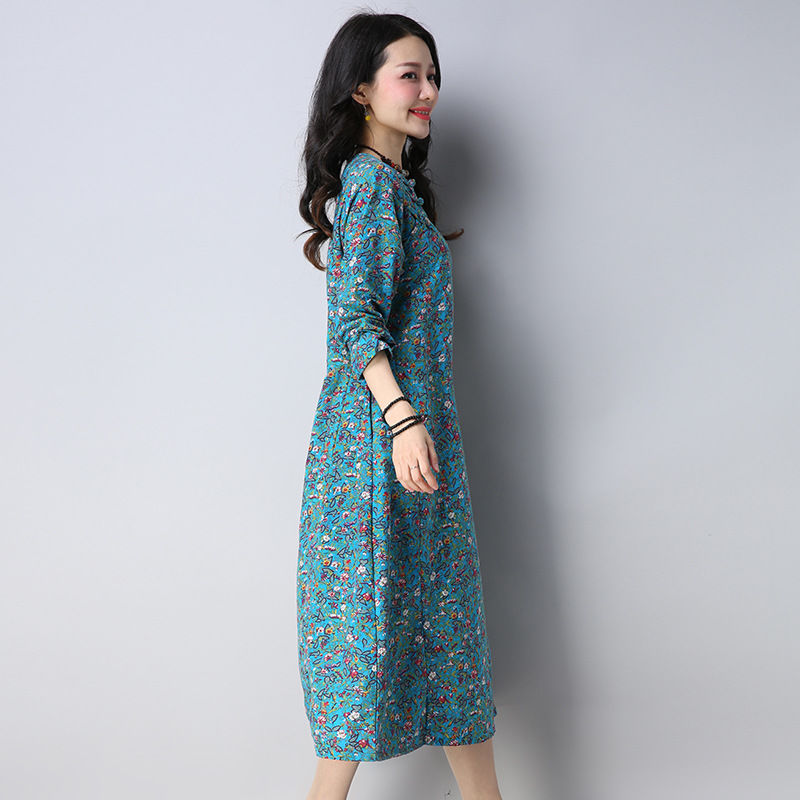 这裙子刚上市就火!一款比一款洋气，70后老婆穿，美得楚楚动人