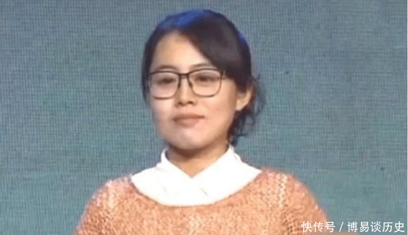 聘礼@女子带两块玉鉴宝, 称是夫家的聘礼和娘家的嫁妆, 鉴定完令她茫然